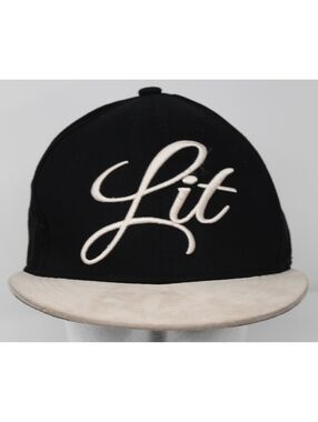 Vintage Lit Carbon Elements Snapback Cap Skater Hat Black w/ Beige Suede Bill